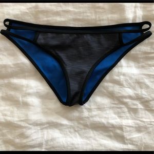 Oakley bikini bottom